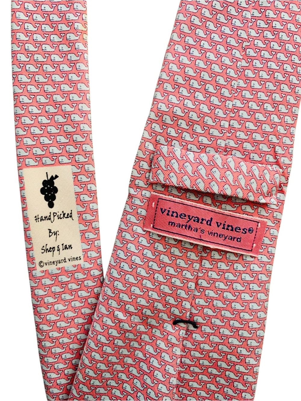 Vineyard Vines Whale Pattern Neck Tie 100% Silk Pink w/ Gray Wales MSRP $85 READ